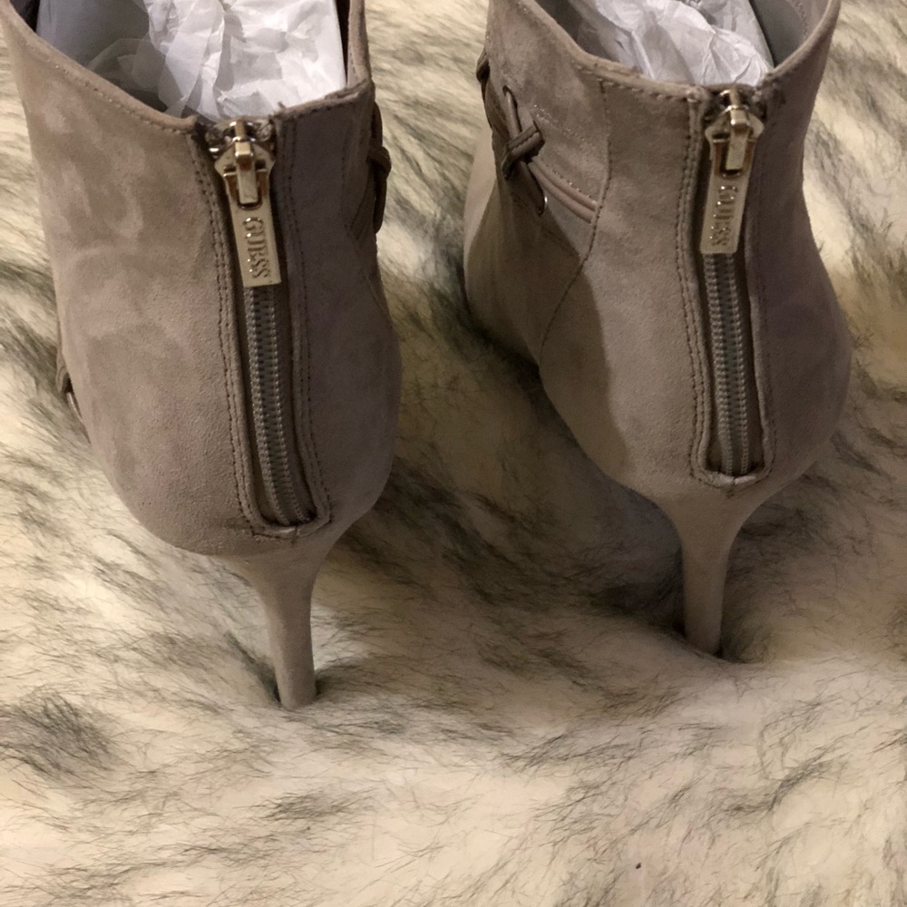š„Brand new Boots!š„ G.U.E.S.S. š„ - Picture 4 of 7